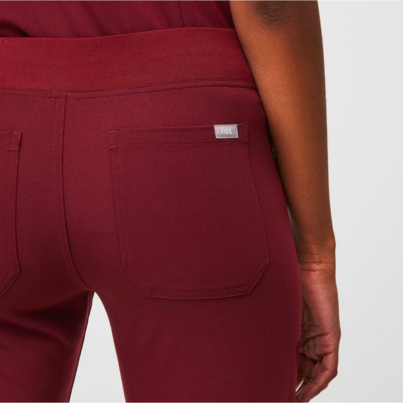 Figs Burgundy Scrub top and bottom - Picture 4 of 9